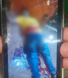 Vizinha ouviu 20 tiros e ainda tentou socorrer homem executado na Vila Popular