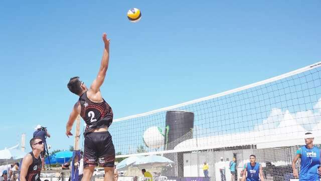 Atletas de MS disputam torneio internacional de v&ocirc;lei de praia