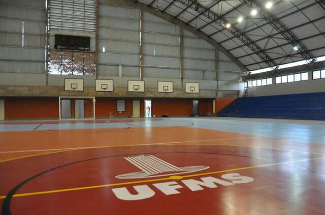 UFMS oferece aulas gratuitas de futebol e futsal para crian&ccedil;as e adolescentes 