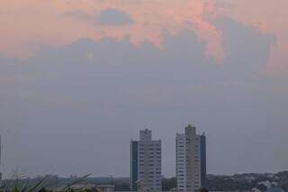 Sem chuva, m&aacute;xima pode chegar aos 40&ordm;C nesta quinta-feira em MS