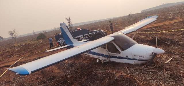 Com destino a Curitiba, avi&atilde;o faz pouso for&ccedil;ado em estrada de Tr&ecirc;s Lagoas 