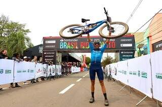 Leandro Donizete, fez o melhor tempo do mountain bike no 1º dia de prova (Foto: Divulgação/Brasil Ride)