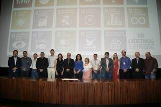 Comunidade científica e autoridades reunidas em para alcançar as metas impostas pela ONU (Foto: Kísie Ainoã)