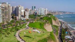 O novo é o velho se mistura em Lima, cidade de praia fundada no século XVI para ser a capital do Império Espanhol na América do Sul (Foto: Reprodução)