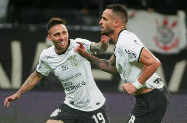 Corinthians vai a final vencendo o Fluminense por 3 a 0