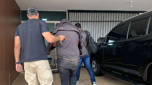 Universit&aacute;rio de Direito tinha armazenadas 238 imagens de pornografia infantil