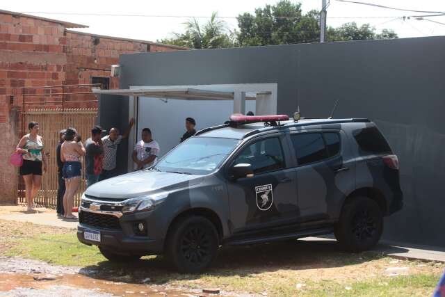 Homem &eacute; fuzilado em festa do filho no Bairro Lageado