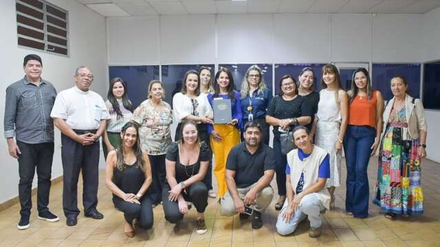 Prefeitura empossa 15 servidores para discutir seguran&ccedil;a alimentar na Capital