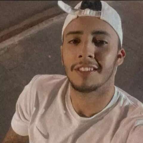 PM que atirou em rapaz na frente de tabacaria diz que agiu para se defender 