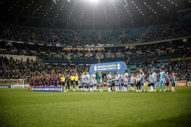 Gr&ecirc;mio se recupera, vence Sport por 3 a 0 e assume vice-lideran&ccedil;a da S&eacute;rie B