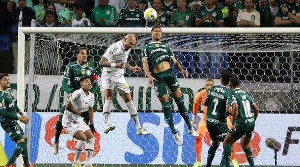 Nas casas de apostas, Palmeiras &eacute; favorito absoluto ao t&iacute;tulo