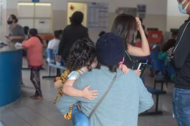 Sábado tem plantão de vacinação e campanha itinerante em creche
