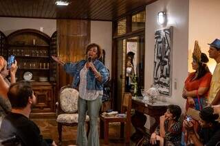 Elisa participou da noite de convidados com apresentação. (Foto: Elis Regina Nogueira)
