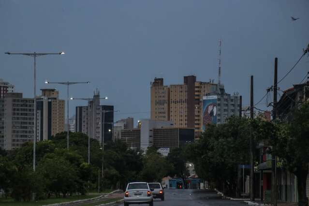 Capital acumula 13,6 mm e previs&atilde;o &eacute; de mais chuva para esta ter&ccedil;a