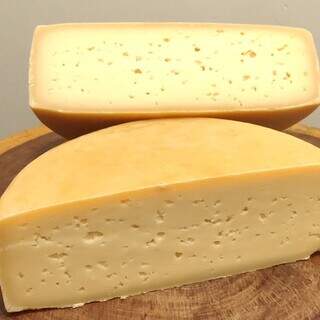 Moriá Gold é mais um estilo de queijo feito pela família. (Foto: Arquivo pessoal)