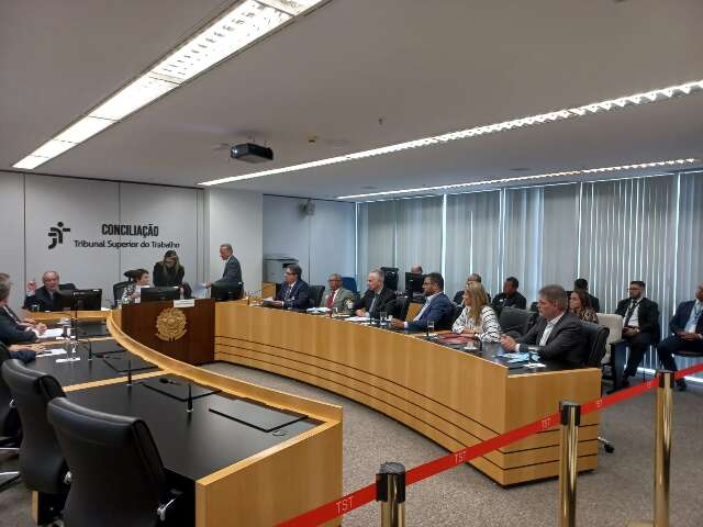 Reuni&otilde;es definir&atilde;o hoje se enfermeiros de Campo Grande continuam greve
