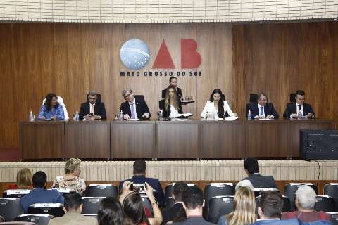 No último encontro, candidatos firmam compromissos com OAB-MS