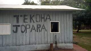Residência no Tekoha Jopara, retomada em Coronel Sapucaia (MS). (Foto: comunidade Guarani Kaiowá)