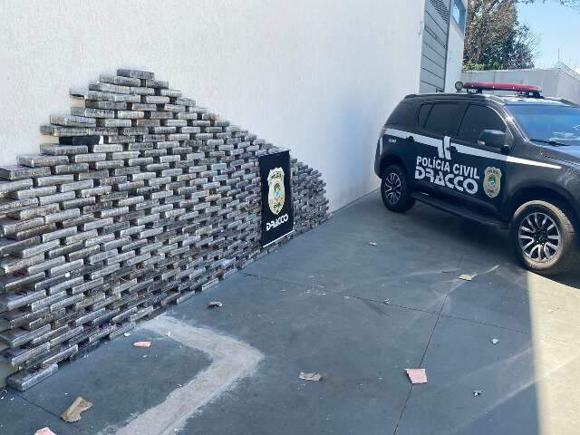 Coca&iacute;na escondida em colch&otilde;es falsos foi avaliada em R$ 40 milh&otilde;es