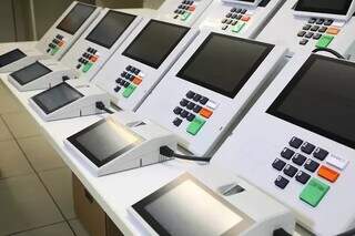 Modelo das novas urnas a serem utilizadas na eleição este ano. (Foto: Foto: Abdias Pinheiro/Secom/TSE)