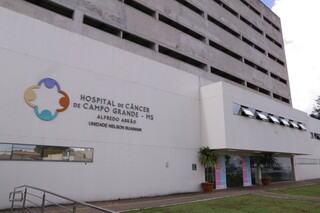 Hospital de Câncer de Campo Grande Alfredo Abrão. (Foto: Kísie Ainoã)
