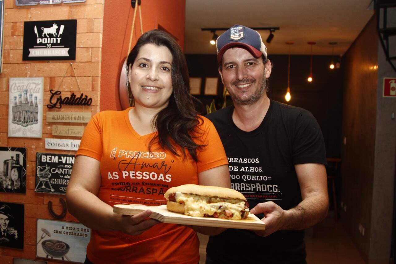 Copa do Mundo: brasileiros trocam o churrasco pelo pão de queijo