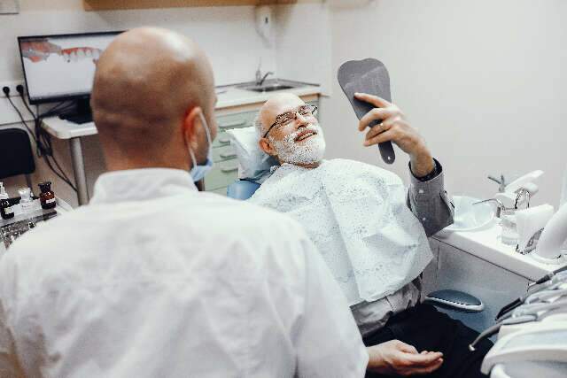 Odontogeriatria, atendimento odontológico para pacientes idosos