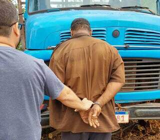 Homem foi preso na manhã desta quinta, na zona rural de Sidrolândia. (Foto: Divulgação | PCMS)