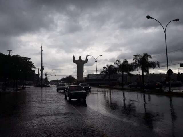 Em apenas 1 dia, Tr&ecirc;s Lagoas registra volume de chuva esperado o m&ecirc;s