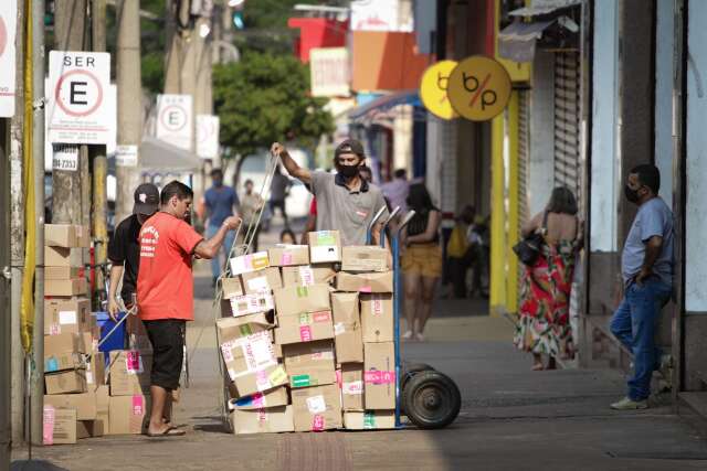 Associa&ccedil;&atilde;o oferece curso gratuito para qualificar trabalhadores no fim de ano