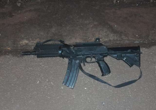 Fuzil usado por homem morto pela PM pertence &agrave; pol&iacute;cia paraguaia