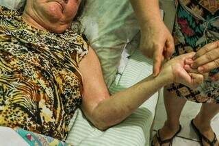 Dulce e Alice: irm&atilde;s que lutam contra o Alzheimer, cada uma a seu modo