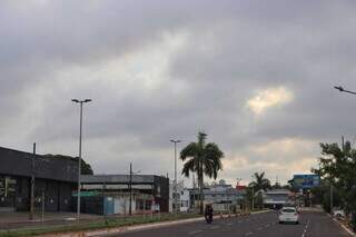 Semana come&ccedil;a com possibilidade de chuva e m&aacute;xima de 30&ordm;C em MS