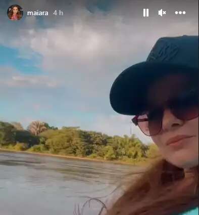 Entre um show e outro em MS, Maiara aproveita para pescar no Rio Taquari