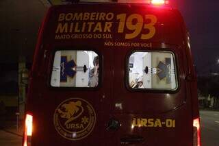Homem &eacute; socorrido com urg&ecirc;ncia ap&oacute;s ser esfaqueado no centro da Cidade