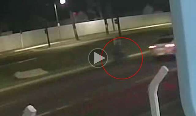V&iacute;deo mostra colis&atilde;o na Duque de Caxias que terminou em morte de motociclista