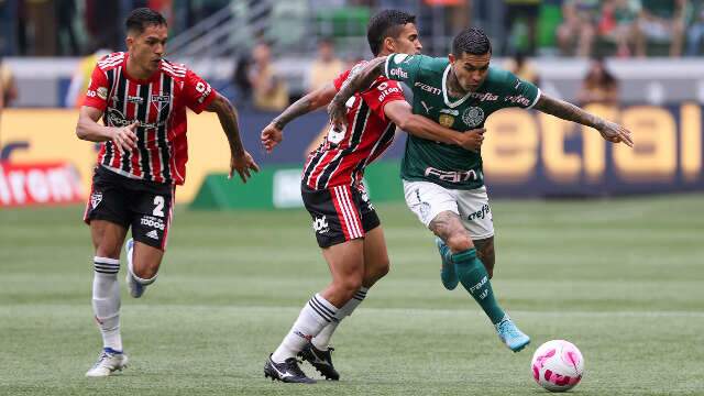 Palmeiras desperdi&ccedil;a p&ecirc;nalti e fica no empate em 0 a 0 com o S&atilde;o Paulo 