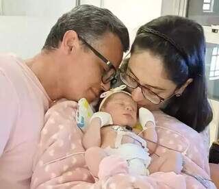 Nascimento de Mariana foi em meio a muito amor dos pais. (Foto: Arquivo pessoal)