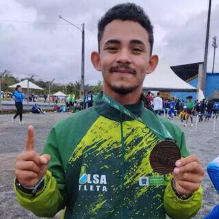 Também de MS, Gabriel faturou medalha de bronze no torneio. (Foto: Reprodução)