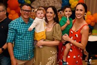 Famílias de Mariana e Lucas se reuniram para celebrar vida. (Foto: Rodrigo Marques)