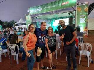 Danielle, Augusto, Cristiane e Jessé durante o festival. (Foto: Aletheya Alves)
