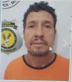 Cassimiro é procurado pela polícia de Ponta Porã. (Foto: Direto das Ruas)