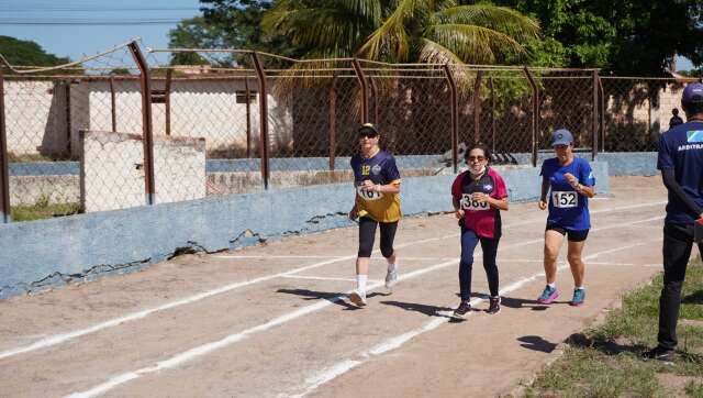 Agenda esportiva tem Jogos da Melhor Idade, gin&aacute;stica, futebol e beach tennis