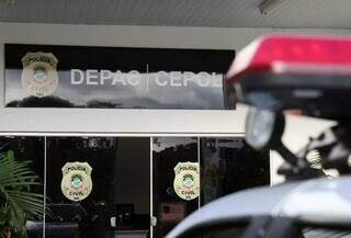 Caso foi registrado no Cepol (Centro Especializado de Polícia Integrada) (Foto: Henrique Kawaminami/Arquivo)