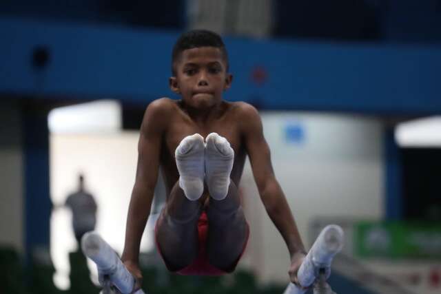 Em casa, promessas da gin&aacute;stica art&iacute;stica esperam faturar titulo por equipe