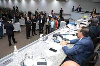 Vereadores durante última sessão ordinária na Câmara Municipal de Campo Grande. (Foto: Divulgação/CMCG)