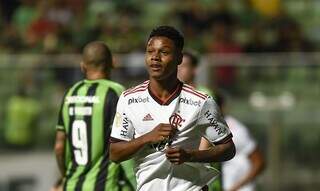 Matheus França comemora gol pelo Flamengo. (Foto: Reprodução/Flamengo)