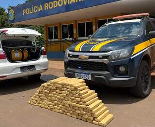 Veículo e drogas apreendidas pela PRF (Foto: Divulgação)