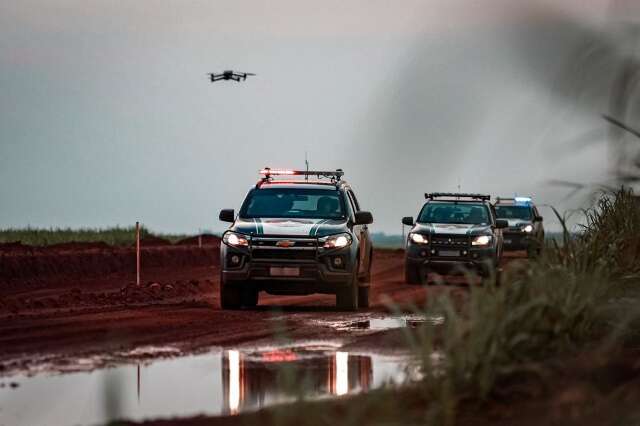 Opera&ccedil;&atilde;o em MS apreende R$ 67 milh&otilde;es em drogas e produtos contrabandeados