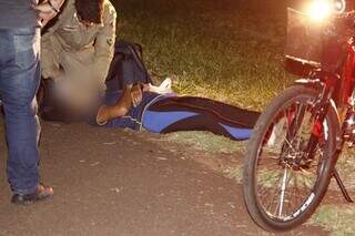 Professora tem poss&iacute;vel traumatismo craniano ap&oacute;s cair de bicicleta el&eacute;trica